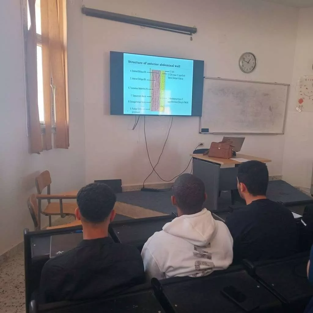 📢 انطلاق العام الدراسي الجديد بكلية الطب البشري