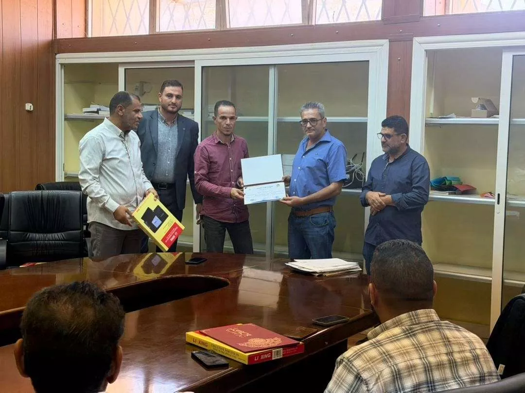 Today, Monday, October 22, 2025, a training workshop was held targeting office directors and general administration staff at Gharyan University.