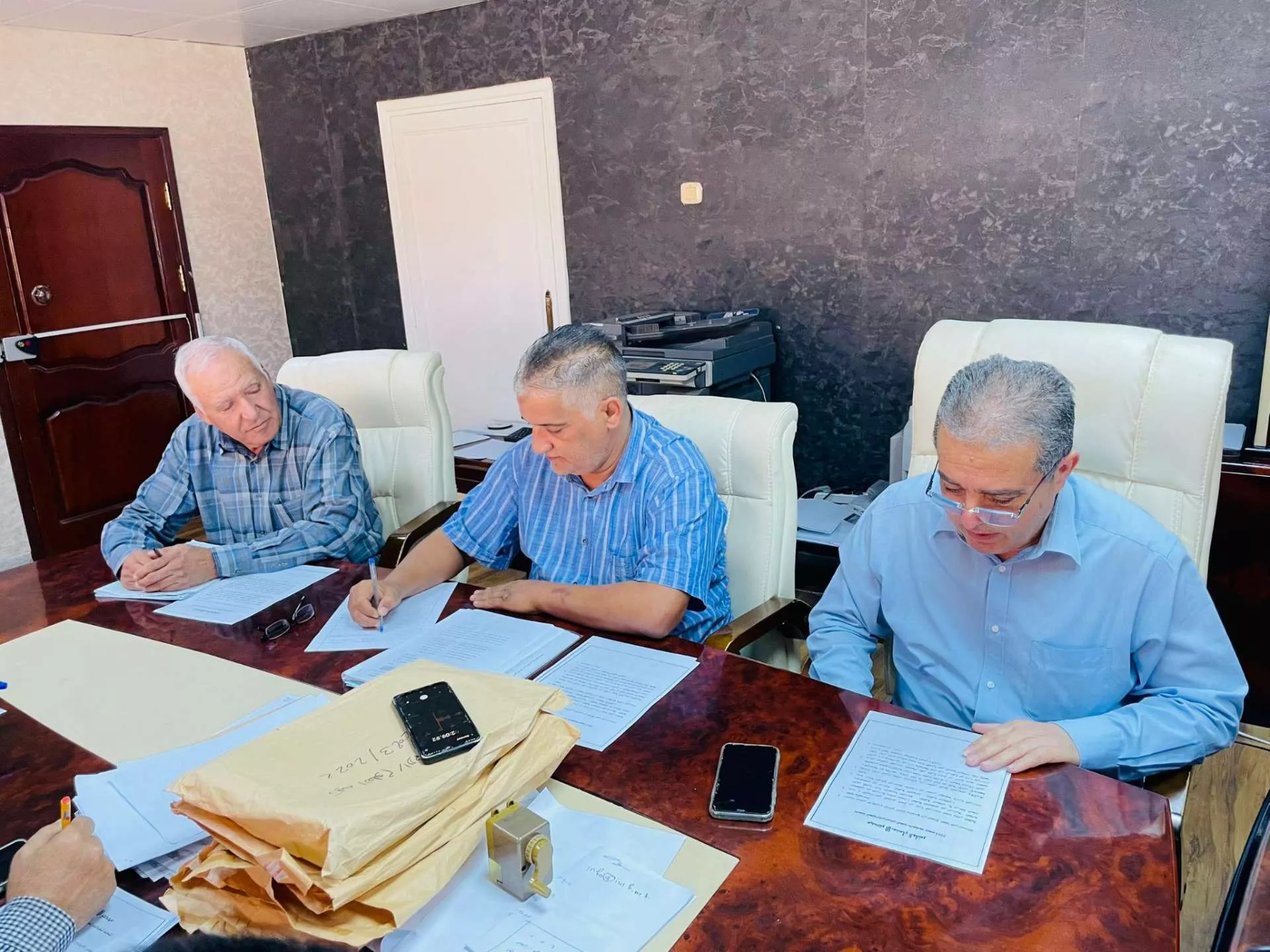 On Wednesday, October 22, 2025, at exactly 10:30 AM, the Supreme Committee for Graduate Studies held a meeting at the office of the University Vice President for Academic Affairs, with full attendance of committee members.