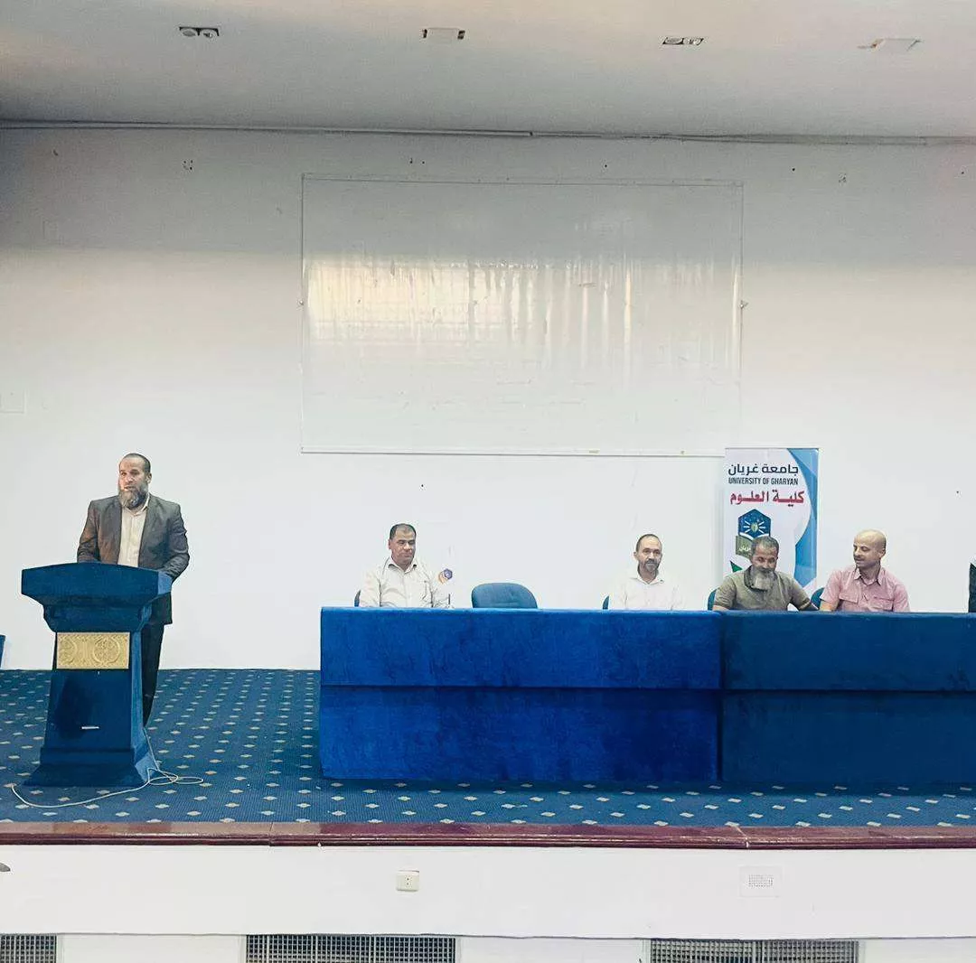 إختتام الدورة التدريبية في مجال Word وExcel وOutlook |