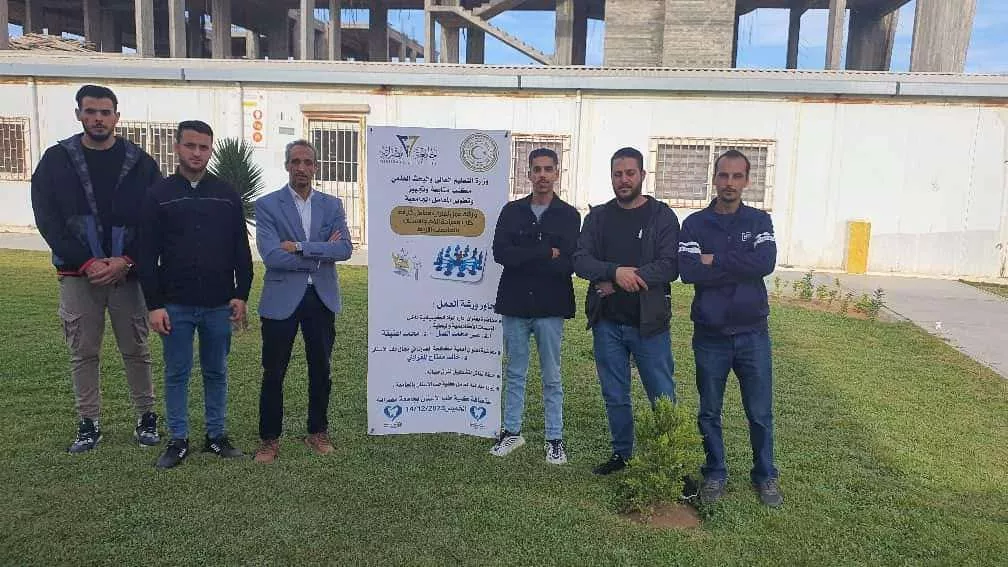 |مشاركة فنيي كلية طب وجراحة الفم والأسنان-غريان في الورشة التدريبية المنعقدة في كلية الأسنان بجامعة مصراتة|