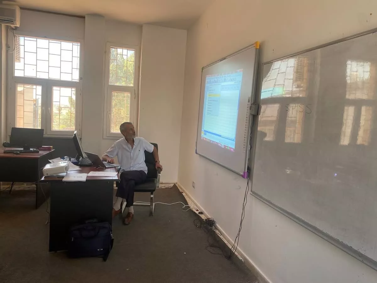 دورة تدريبية في برنامج SPSS تستهدف موظفي جامعة غريان