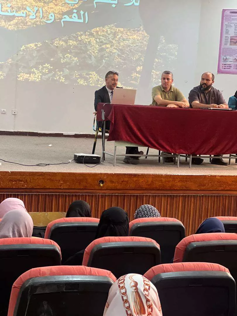 كلية طب الأسنان بجامعة غريان تنظم الملتقى التعريفي للطلاب الجدد