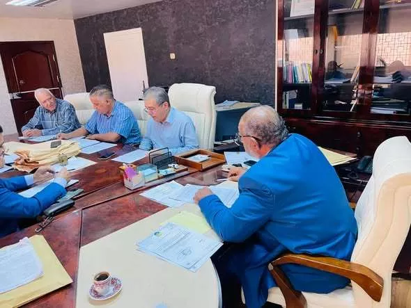 On Wednesday, October 22, 2025, at exactly 10:30 AM, the Supreme Committee for Graduate Studies held a meeting at the office of the University Vice President for Academic Affairs, with full attendance of committee members.