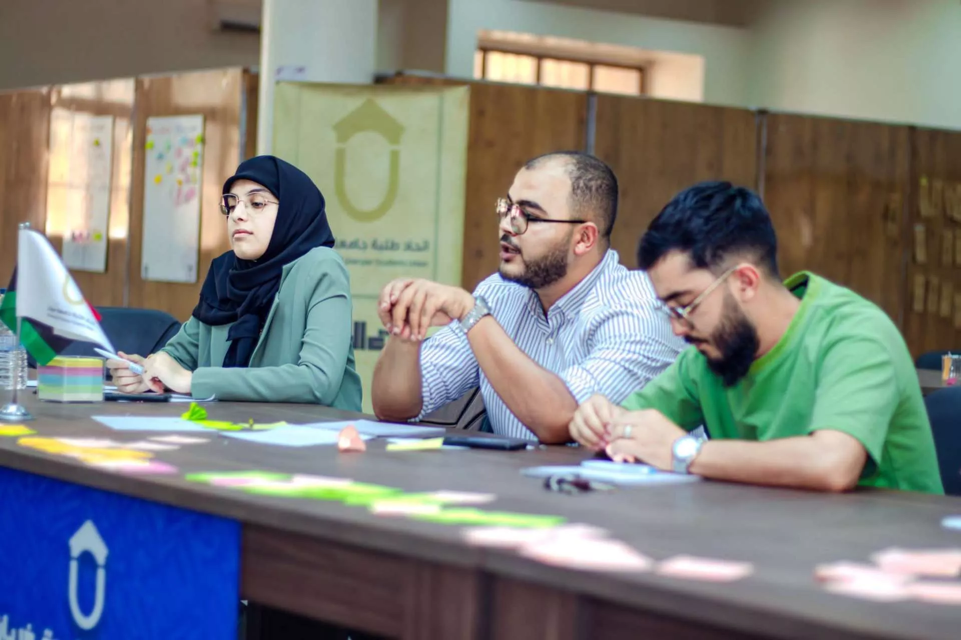 مع ختام تدريب المجموعة الأولى، حيث أثبت المشاركون أن الكلمة القوية والفكرة الواضحة قادرة على صنع الفارق