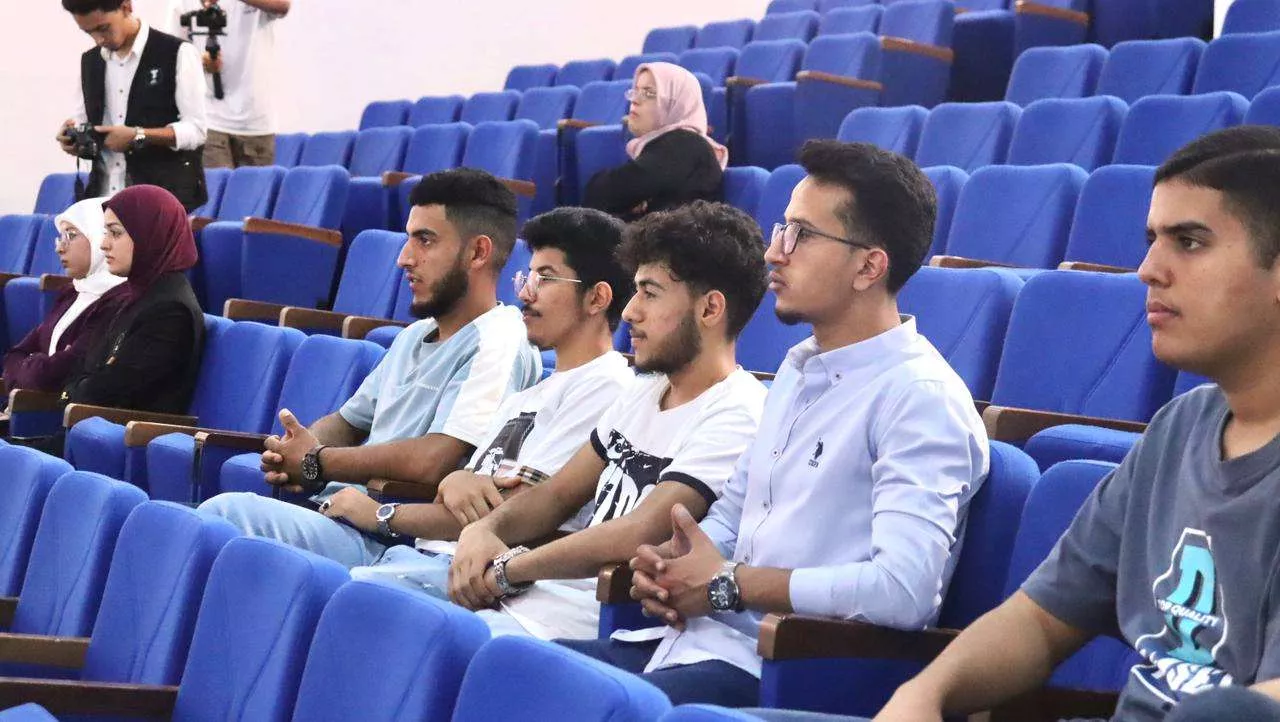 جامعة غريان تحتفل باليوم الوطني لتقنية المعلومات