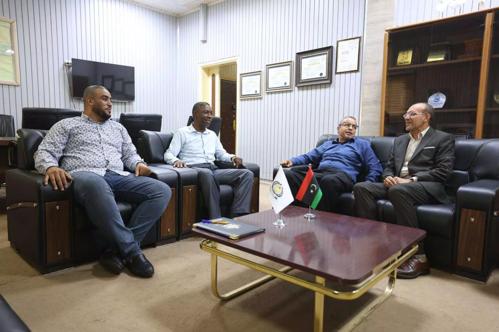 جامعة غريان وجامعة سبها تبحثان آفاق التعاون الأكاديمي لتعزيز جودة التعليم استقبلت
