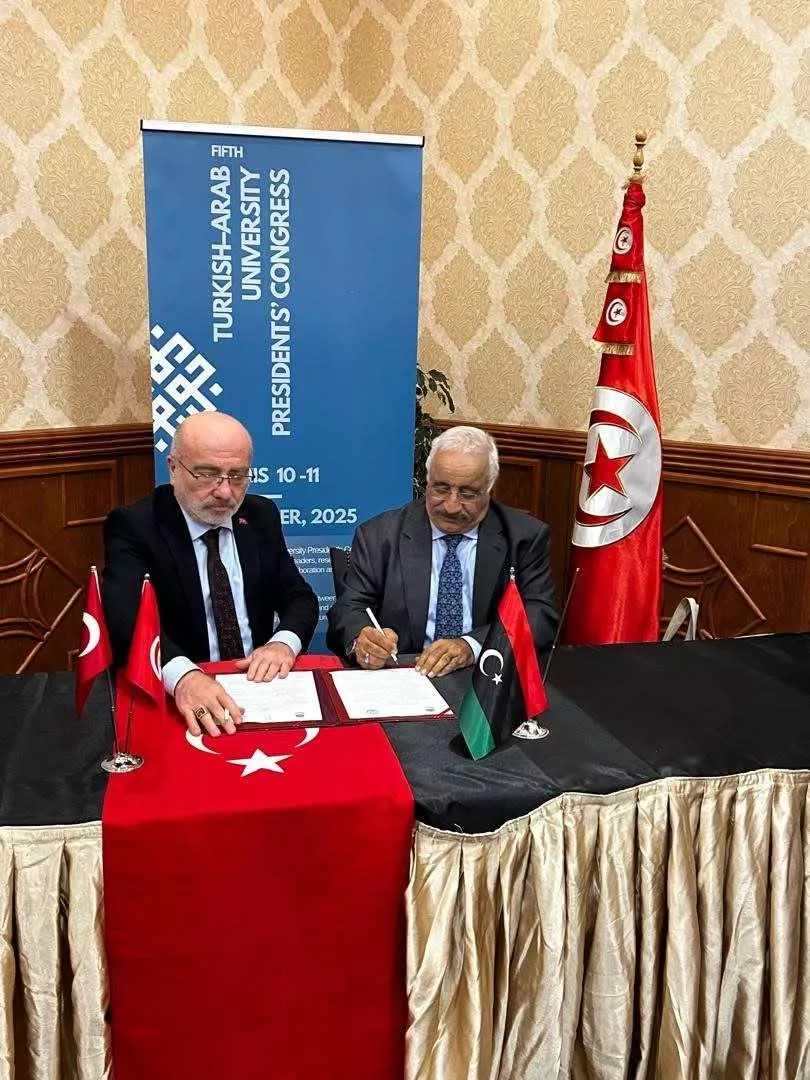 جامعة غريان توقع اتفاقية تعاون مع جامعة قيصري التركية