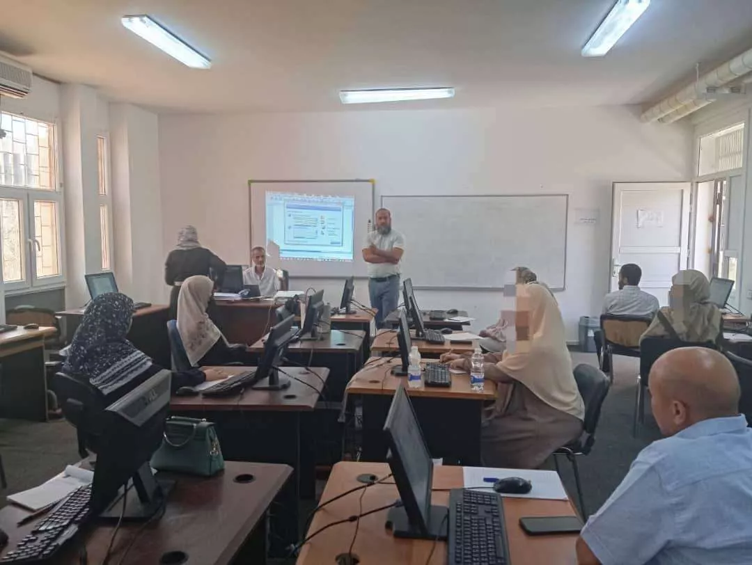 انطلاق دورة