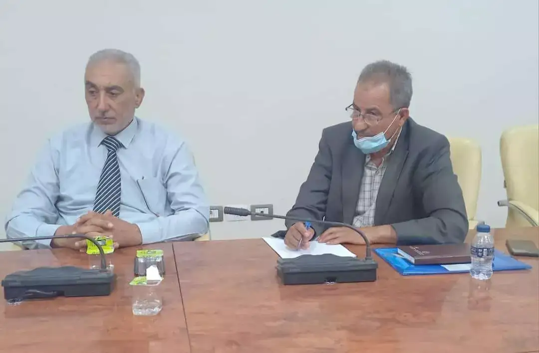 اجتماع بين المركز وجامعة غريان بشأن الملاحظات والتوصيات حول زيارة فريق التدقيق إلى كلية الطب البشري